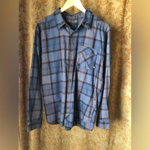 Mountain Hardware button up long sleeve shirt men’s large